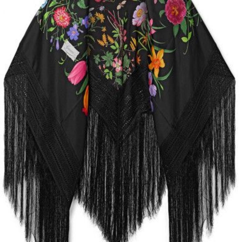 Gucci scarf